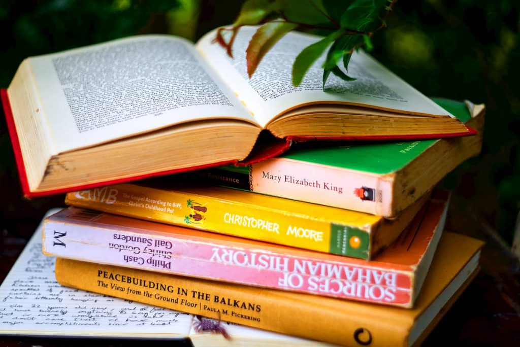 معرفی کتاب داستان انگلیسی سطح متوسط