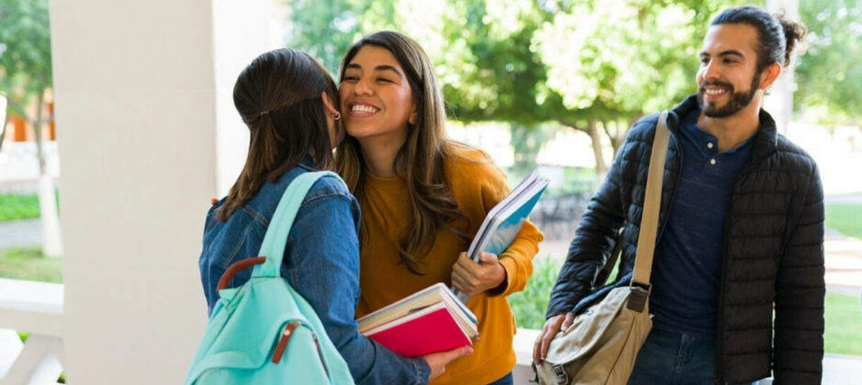 بخش دوم،  حال و احوال‌پرسی